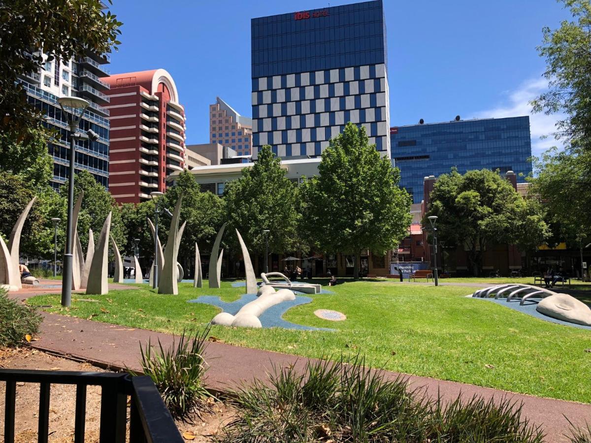 Lux 2Br Apt On Hindmarsh Sq-Pool-Gym-Sauna-Parking Adelaide Kültér fotó