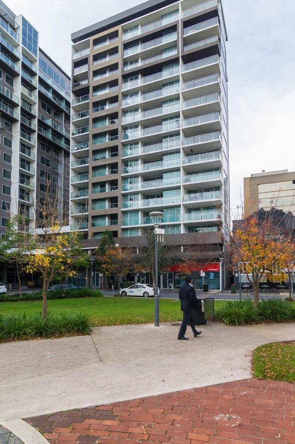 Lux 2Br Apt On Hindmarsh Sq-Pool-Gym-Sauna-Parking Adelaide Kültér fotó